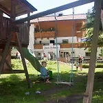 Haus Berner Apartamento